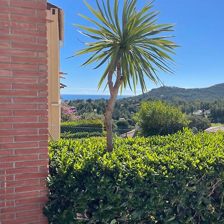 Village Cap Esterel, Piscine, Plage Saint-Raphaël Εξωτερικό φωτογραφία